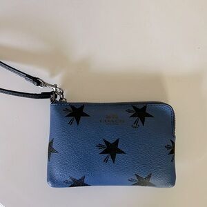 Coach Star Wristlet NWOT